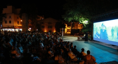 Efes Selçuklular 'Atatürk' ile duygulandı