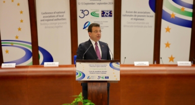 İmamoğlu'ndan Avrupa'ya mülteci eleştirisi: Oradan geçmesin de ne olursa olsun