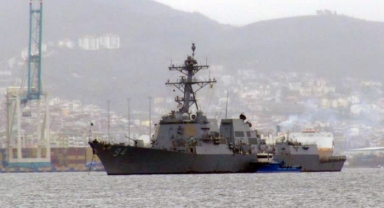 İzmir Limanı’nda “USS Wasp” nöbeti: “Go home yankee!” 