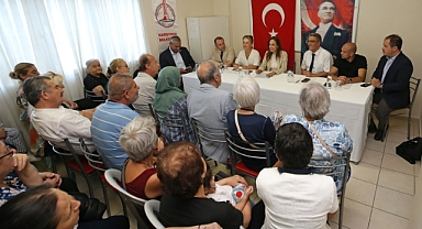 Karşıyaka'da sorunlar 'ortak akıl' ile çözülüyor: Başkan Ünsal'dan 'katılımcı yönetim' buluşması 