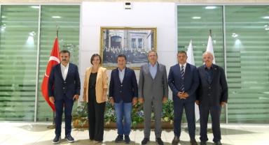 Kıyı Ege Belediyeler Birliği Karabağlar’da toplandı