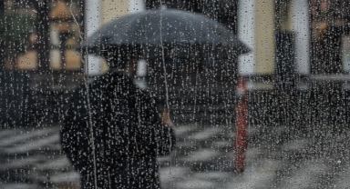 Meteorolojiden uyarı: İzmir genelinde sağanak ve gök gürültüsü