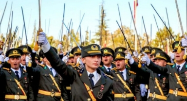 MSB'den teğmenlere ilişkin açıklama geldi 