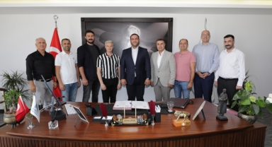 Narlıdere'de memurların yüzünü güldüren sözleşme