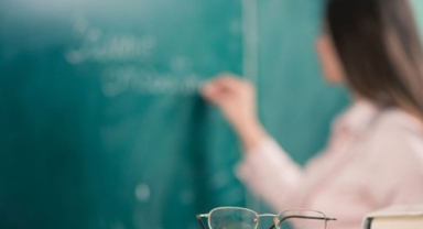 Öğretmenlere camide 