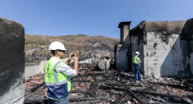 Yamanlar yangınından etkilenmişti... O apartmanda tamirat çalışmaları başladı!