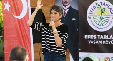  Armağan Portakal kadın çiftçilere “Toprağın Ritmini” anlattı