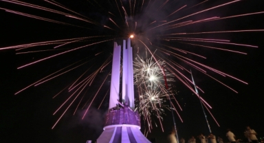 Atatürk’ün kenti Karşıyaka’da Cumhuriyet coşkusu 