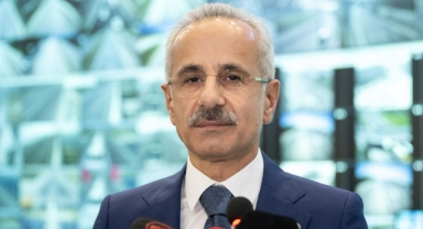 Bakan Uraloğlu'ndan toplu taşımada 'tek kart' açıklaması