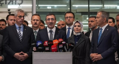 Bakanlar, Ankara'da bir araya geldi: Yaralıların 7'si özel harekat