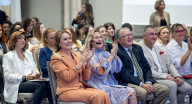 Başkan Mutlu toplumcu belediyecilik örneklerini anlattı