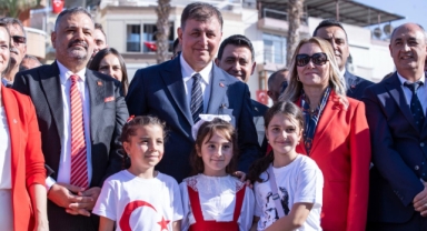 Başkan Tugay: Cumhuriyet terörle bir arada olamaz