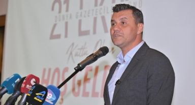 Başkan Zeyrek: “Basın özgür olmalıdır, kalemler özgür tutulmalıdır”