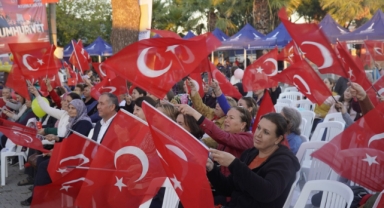 Bergama'da Cumhuriyet coşkusu 