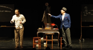 Bornova Belediyesi’nden tiyatro açılımı 