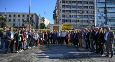 Bornova’da 19 Ekim Muhtarlar Günü dayanışması