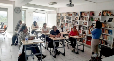 Çiğli Belediyesi’nden kadınlara ‘Anne Destek Programı’