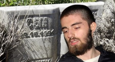 Garipoğlu'nun mezarından çıkan poşete inceleme talebi!