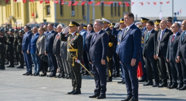 İzmir’de Cumhuriyet Bayramı törenleri başladı!