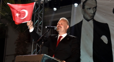 Menemen Belediye Başkanı Pehlivan: Cumhuriyet, bağımsızlık aşkının bir sembolüdür