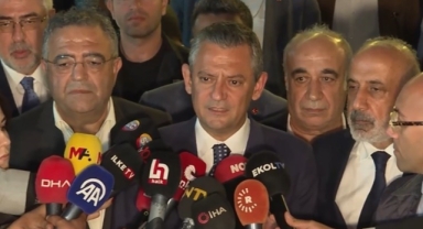 Özgür Özel 'zamanlamaya' dikkat çekti: Bu topraklarda bunlar hep yaşandı