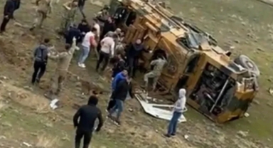 Şırnak'ta askeri araç devrildi: 6 asker yaralandı!