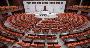 TBMM'de kapalı oturum başladı: Masada hangi konular var?