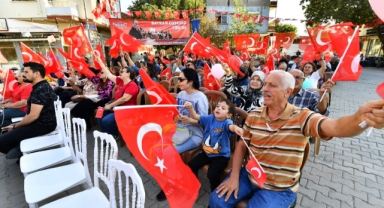 Tire’de tarihi akşam... “Cumhuriyet Her Yerde” 