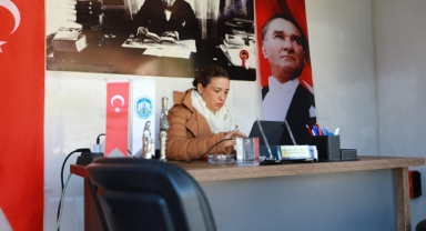 Başkan Sengel, makamını nöbet alanına taşıdı