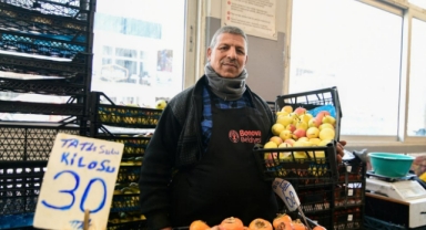 Bornova’da pazar yerlerinde dönüşüm