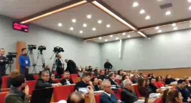 Bütçe görüşmelerinde Uzundere isyanı: “Bu görüşmeyi siz istediniz”