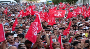 CHP'de parti içi muhalefet büyüyor: 'Özel'in siyaset tarzına tabanda tepki var'