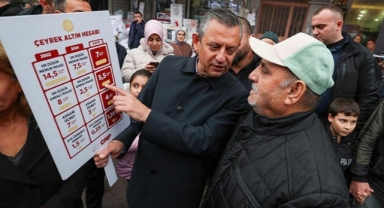 CHP’li vekiller sahaya indi