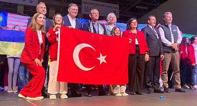 CHP lideri Özel, Robot Olimpiyatları'nda konuştu: 
