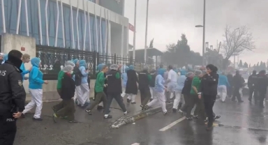 İstanbul'da korkutan yangın: Söndürme çalışmaları devam ediyor