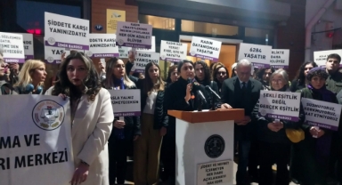 İzmir Barosu’ndan 25 Kasım mesajı: 