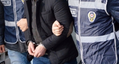 İzmir’de terör baskını: Dört kişi gözaltına alındı!