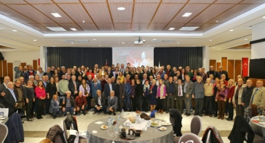 Karabağlar Belediyesi’nden Öğretmenler Günü’ne anlamlı buluşma