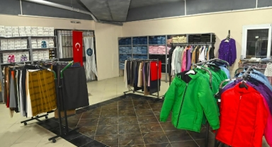 Karabağlar Belediyesi Sosyal Market yeni yerinde hizmete açılıyor