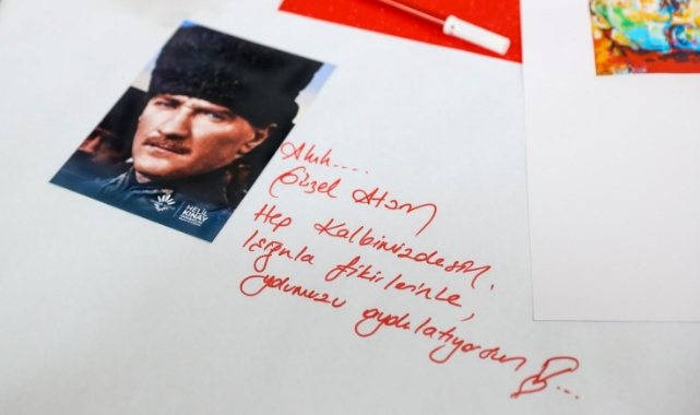 Karabağlar'da özel çocuklardan Atatürk’e sevgi resimleri