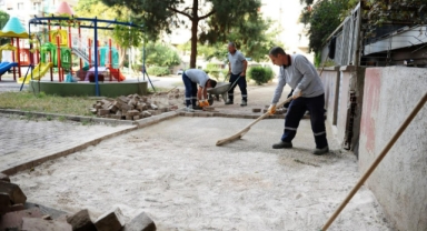 Karşıyaka Belediyesi 1 ayda 100’den fazla parkı bakıma aldı