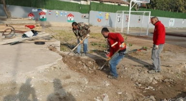 Menderes Belediyesi’nden okullara destek