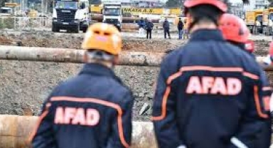 AFAD'dan İzmir'de deprem araştırması: 17 fay hattı bulunuyor, 8 yılda bir oluyor