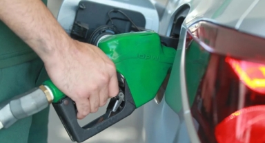 Araç sahiplerinin dikkatine: Benzine zam bekleniyor!