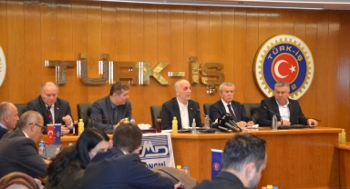 Asgari ücret tartışmaları devam ediyor: TÜRK-İŞ'ten ilk talep geldi!