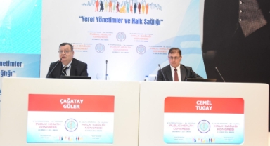 Başkan Tugay, Ulusal Halk Sağlığı Kongresi'nde konuştu: Sağlıklı şehir sonuç değil, süreç ve yöntemdir