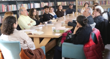 Bayraklı’da kitap tutkunlarına özel etkinlik 