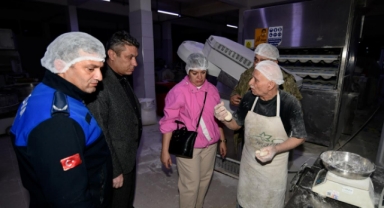 Bornova’da fırınlara gece denetimi: Başkan Eşki sahada