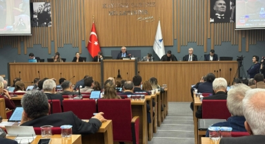 Büyükşehir Meclisi’nde karavan tartışması