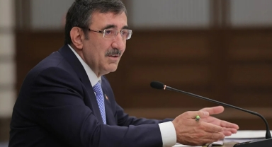 Cevdet Yılmaz'dan asgari ücret için 'denge' mesajı